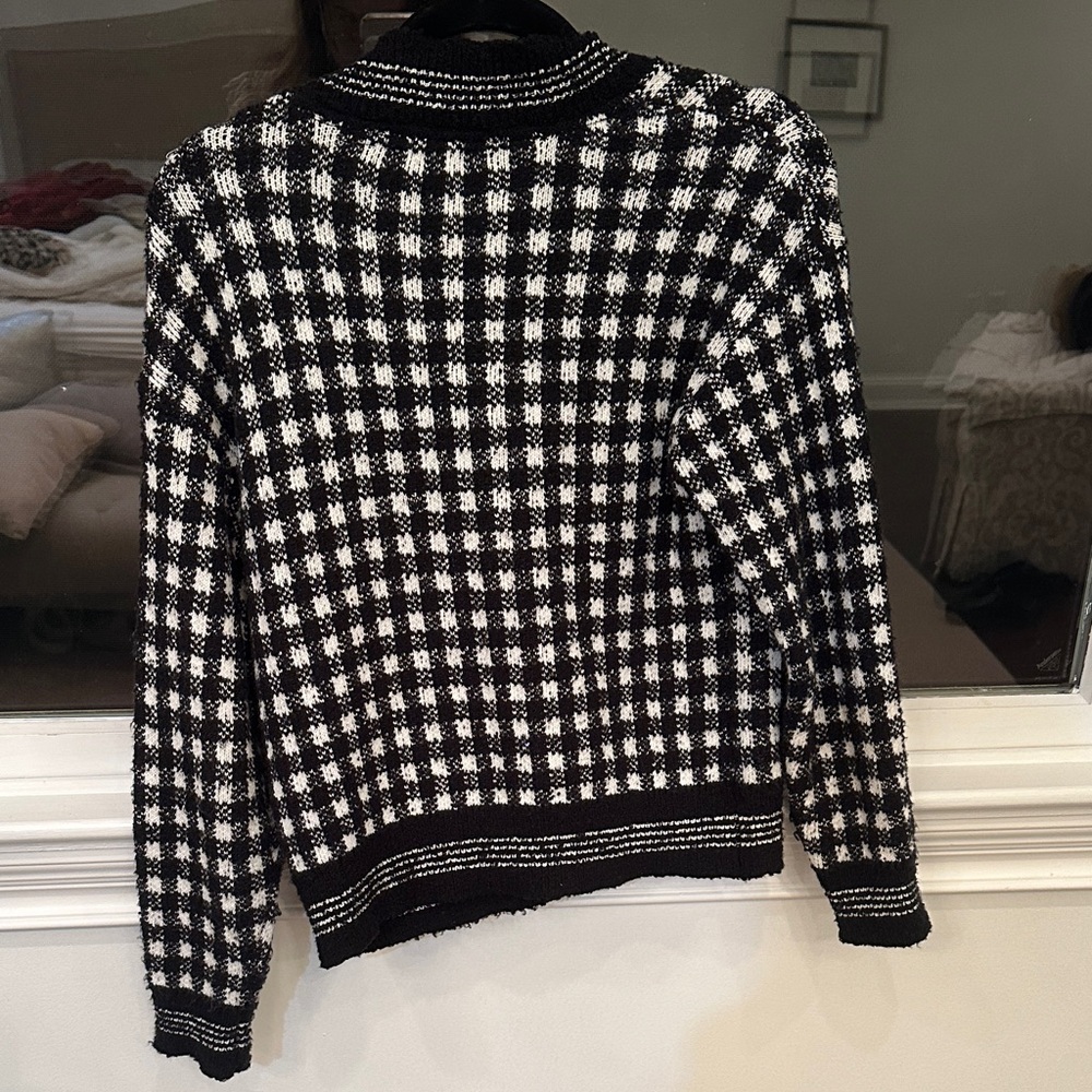 RD Style Houndstooth Black and White Plaid Cardigan - Picture 2 of 2